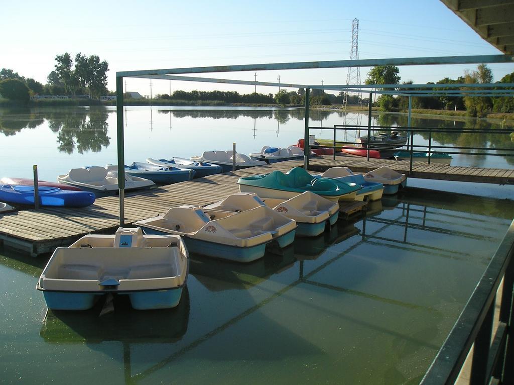 Lake Minden Camping Resort Cottage 2 Nicolaus Екстериор снимка